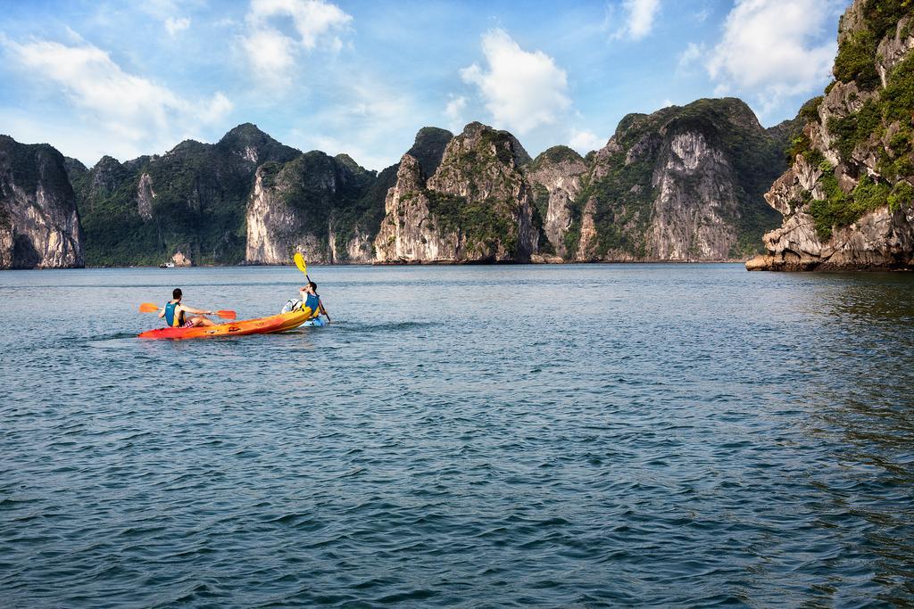 Emeraude Classic Cruises Ha Long Esterno foto