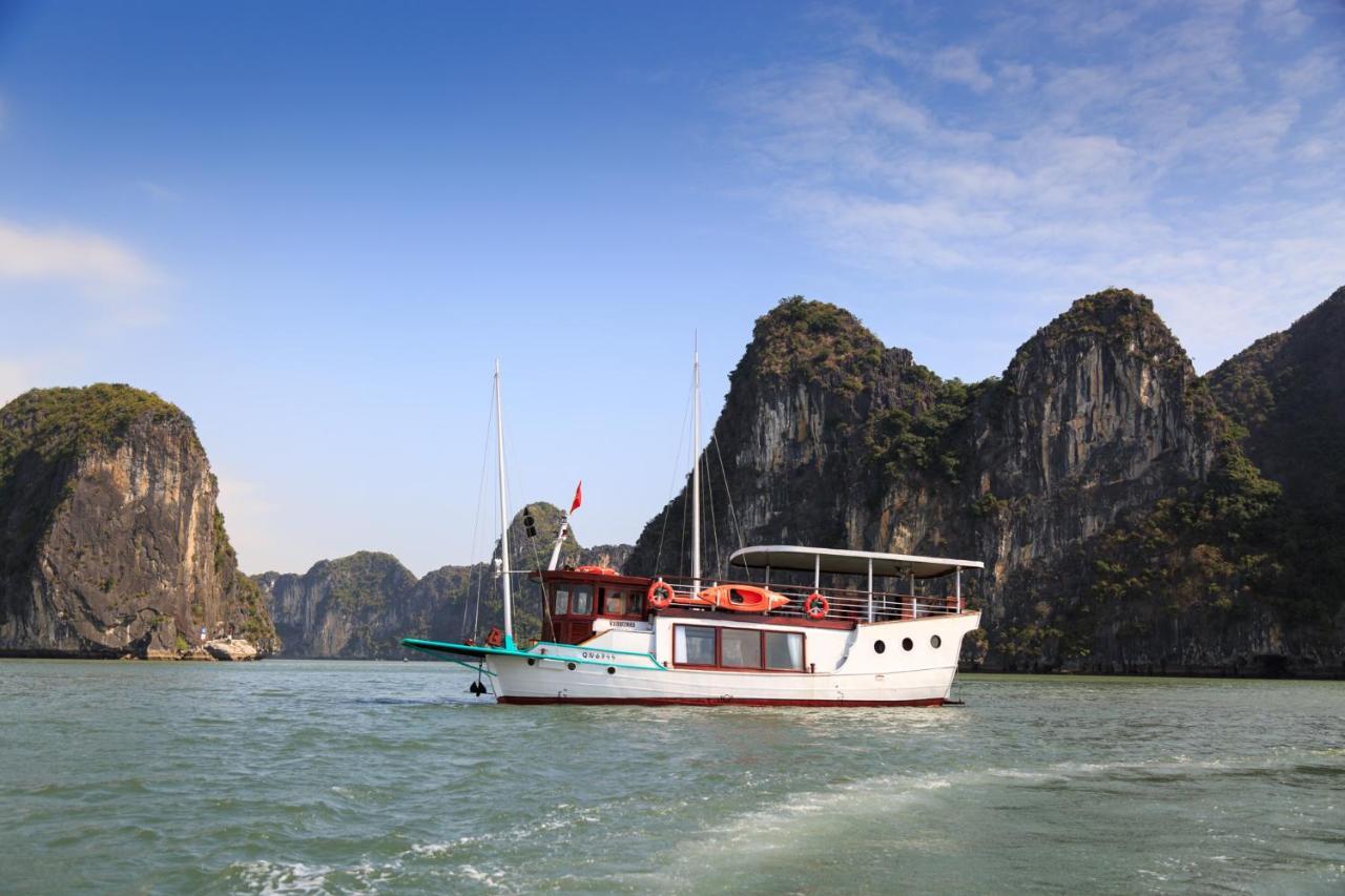 Emeraude Classic Cruises Ha Long Esterno foto