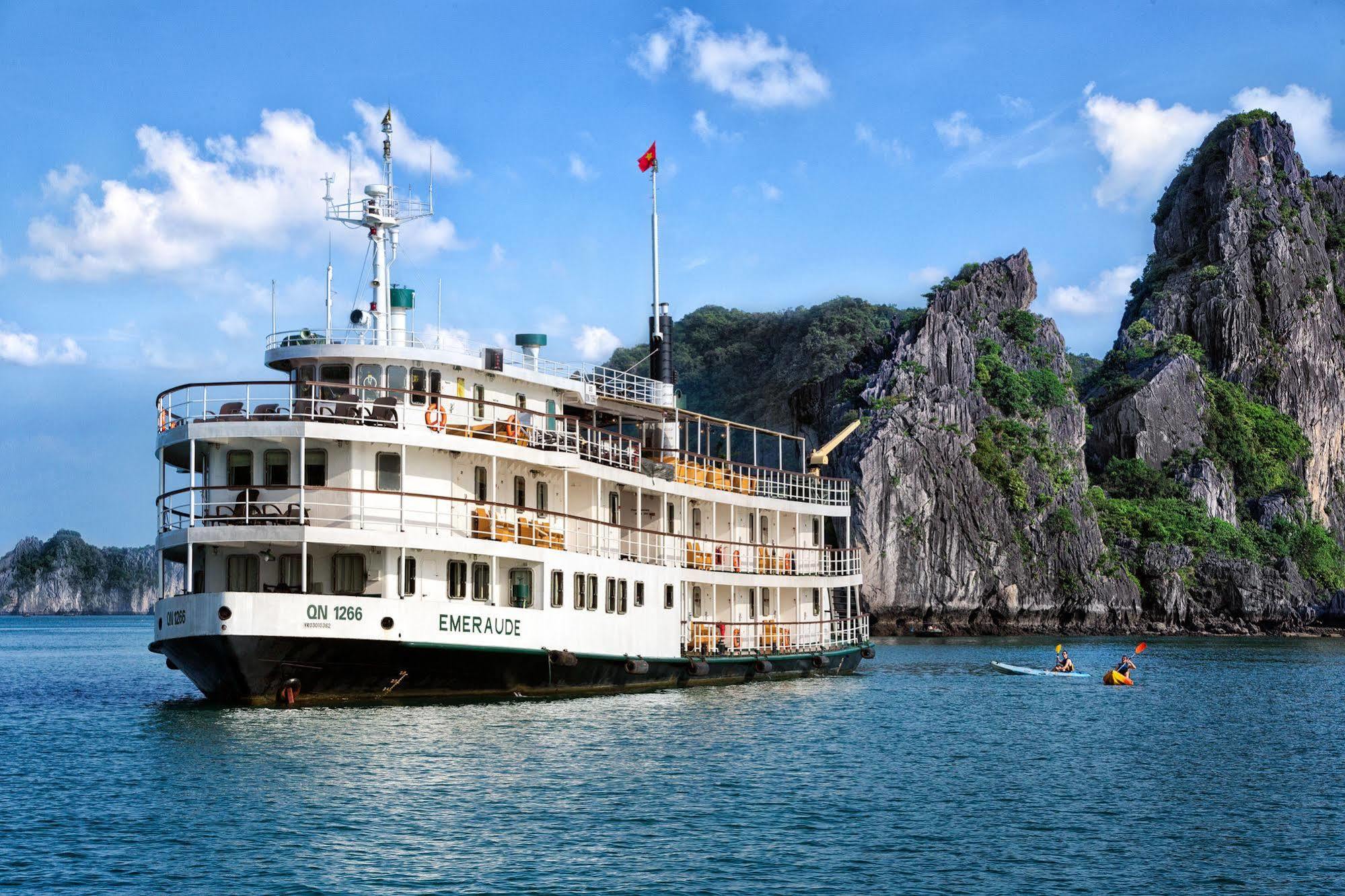 Emeraude Classic Cruises Ha Long Esterno foto